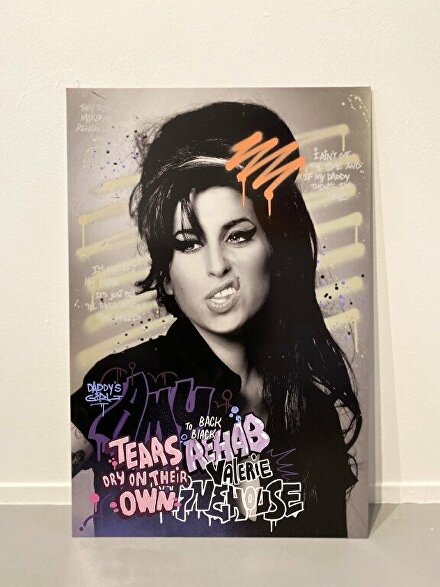AmyWinehouse Artprint Epoxyart Amywinehouseepoxy Art artgallery ginviart Rotterdamart
