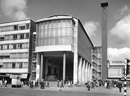 wtcrotterdam beursrotterdam beurspleinrotterdam worldtradecenter historischefoto historichrotterdam