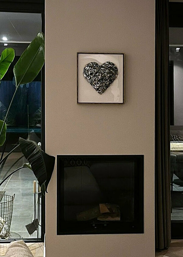 Delfts Blauw Hart, ginvi,  Koro Delft Blua, mart krijger, kunst op maat, hart met schildpadden, gouden hart en delftsblauw, delftsblauwe kunst, 3d schilderij, kunstkopen rotterdam