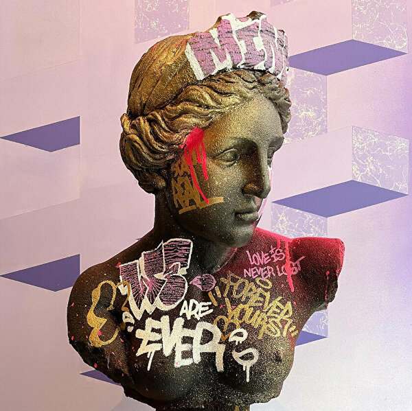 statue standbeeld kunstbeeld graffitiart graffitistatue modernart contemporaryart vandyson ginci artgallere ginviart
