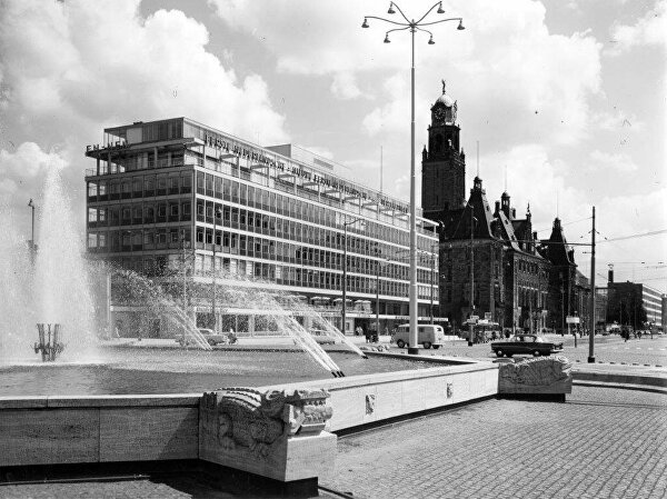 hofplein hofpleinfontein hofpleinrotterdam CorVanKralingen KarlJosephGellings Feyenoord Rotterdamcentrum Ginvi Artgallery ginviart