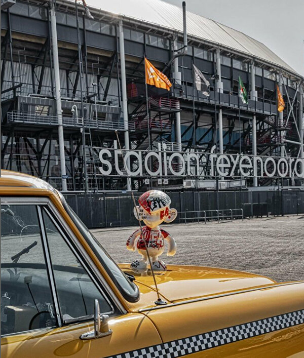 Binkie, Rotterdam kunst, kunstbeeld, kunst op maat, feyenoord, stadion art, ginvi, graffitiart, van dyson