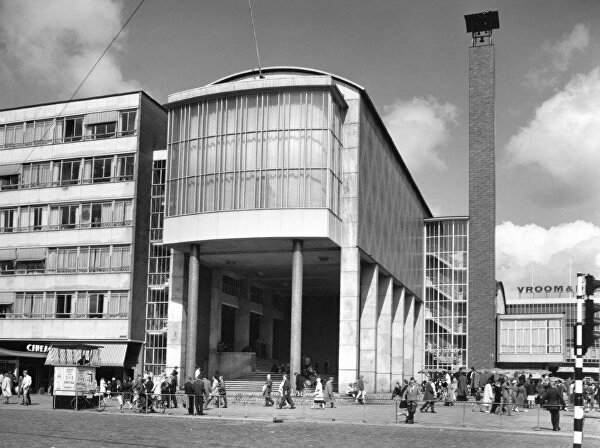 wtcrotterdam beursrotterdam beurspleinrotterdam worldtradecenter historischefoto historichrotterdam